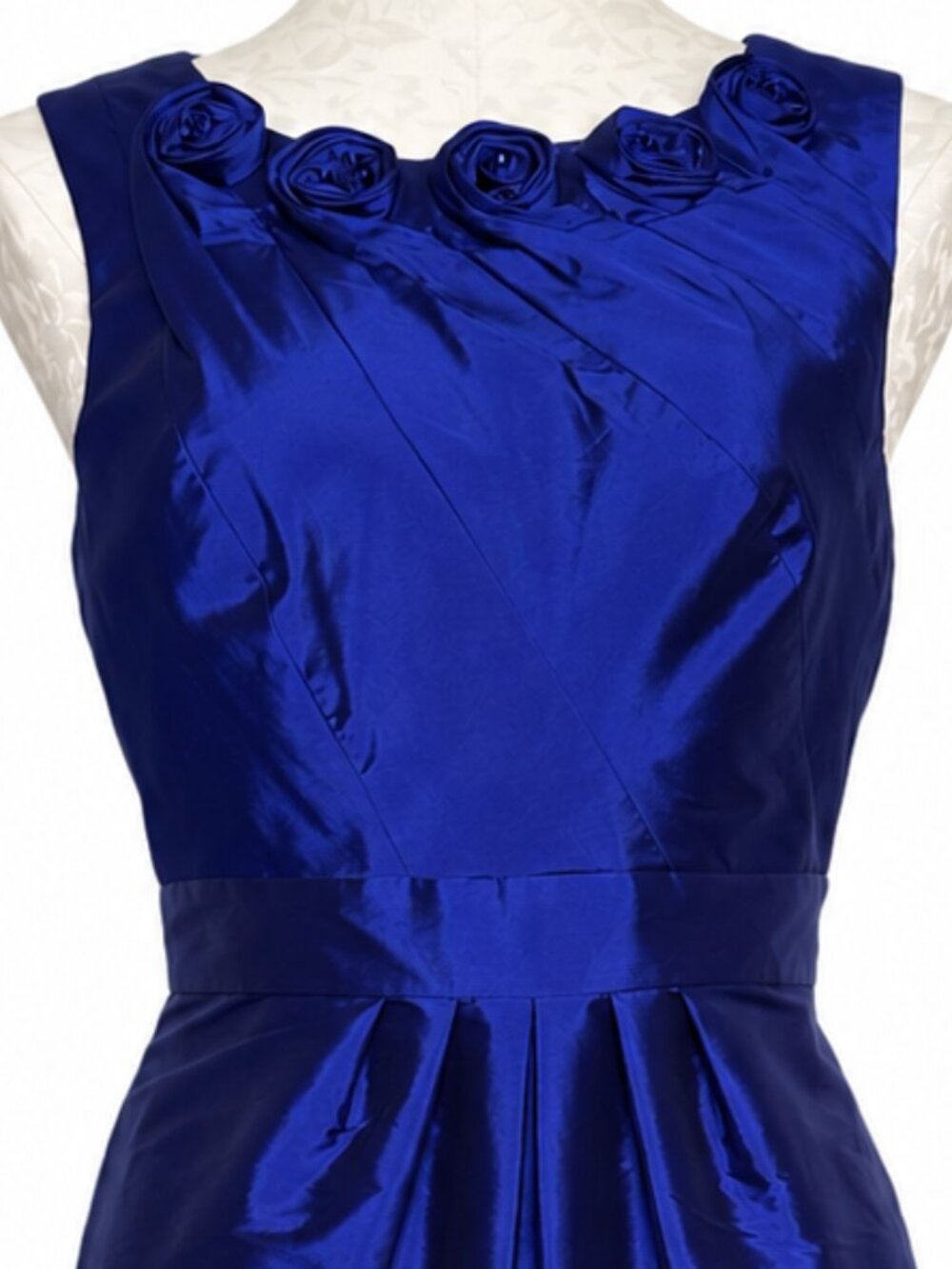 Adrianna Papell Blue Rosette Neck Sheath Cocktail Dress Size 8 Wedding Guest
